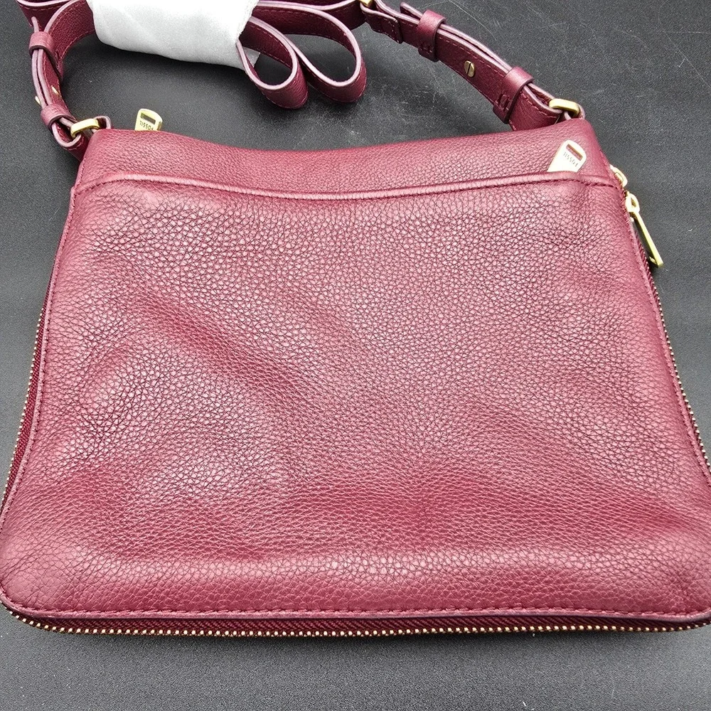 Fossil Preston Crossbody Purse Leather Slim Zip Expandable Shoulder Bag